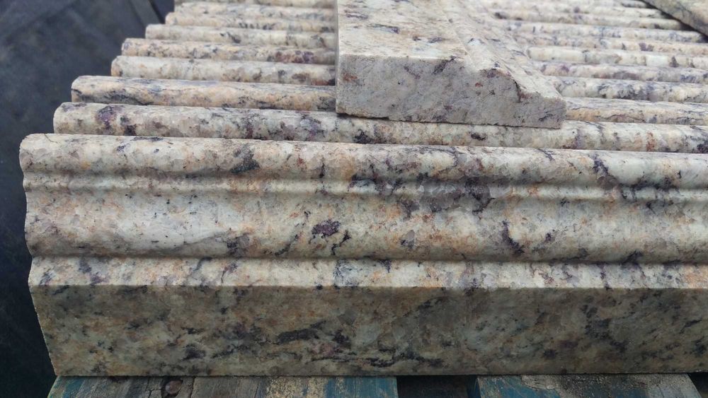 Граніт полоса плінтус полірований з профілем