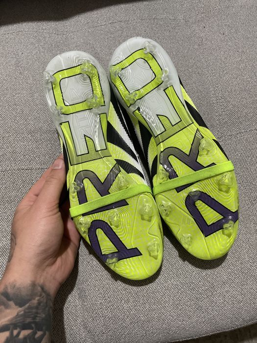 Chuteira Predator pro adidas