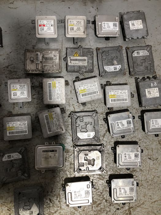 Блок розжига ксенона ксенон Volkswagen Audi Skoda