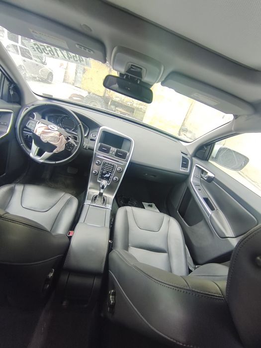 РОЗМИТНЕНА Volvo XC60 свіжопригнаний. 118т. км пробіг