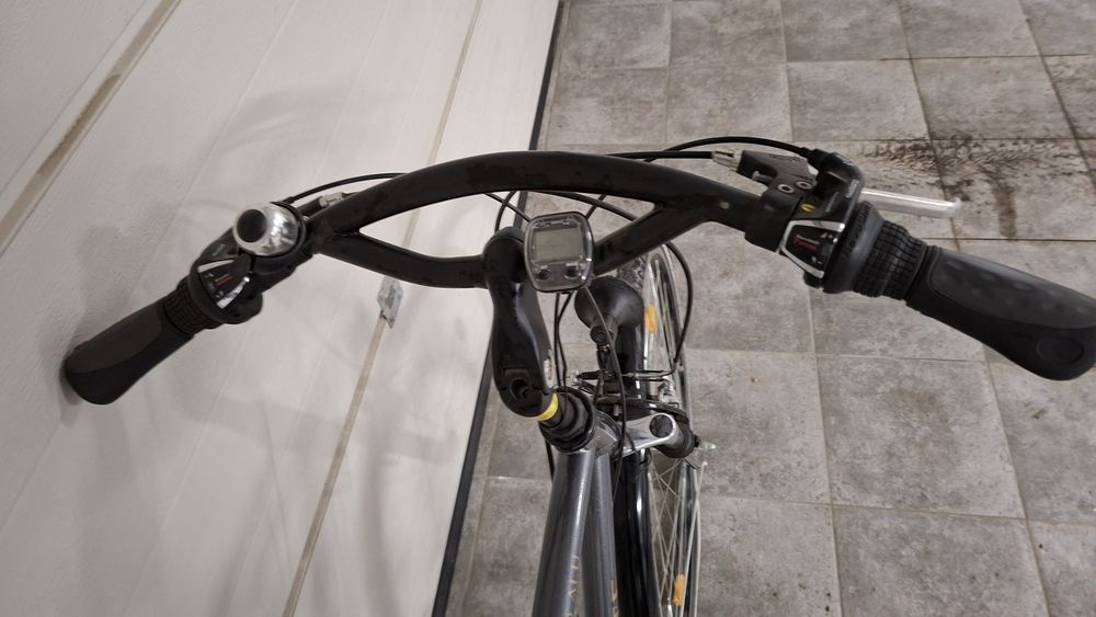 Rower trekkingowy męski Prophete Travel 28"
