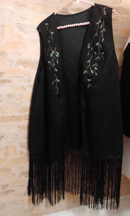 (46/48) (3XL/4XL) Czarna kamizelka kowbojska z frędzlami