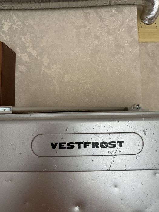 Холодильник VESTFROST на запчасти