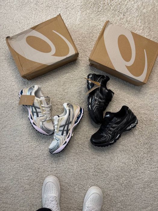 Кросівки Asics Gel-Kayano 14