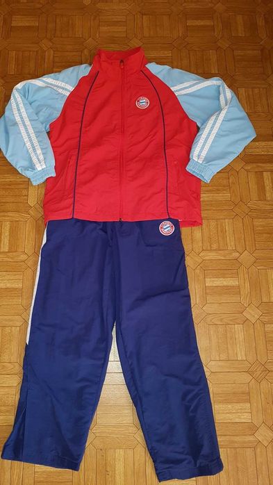 Клубный спортивный костюм новый XХL р-р 13-14 лет 158-164 рост