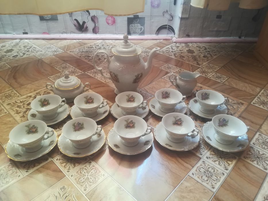 Komplet kawowy na 10 osób Wałbrzych