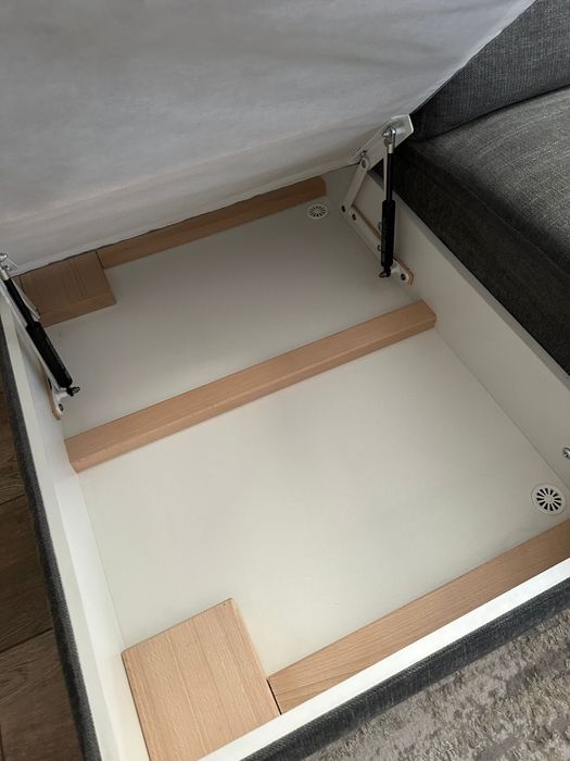 Kanapa U z funkcja spania.