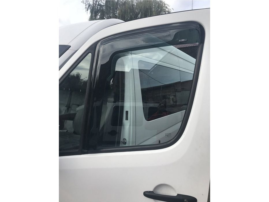 Mercedes Sprinter W906 2006-2018 рр. Вітровики клеючі (2 шт, HIC)