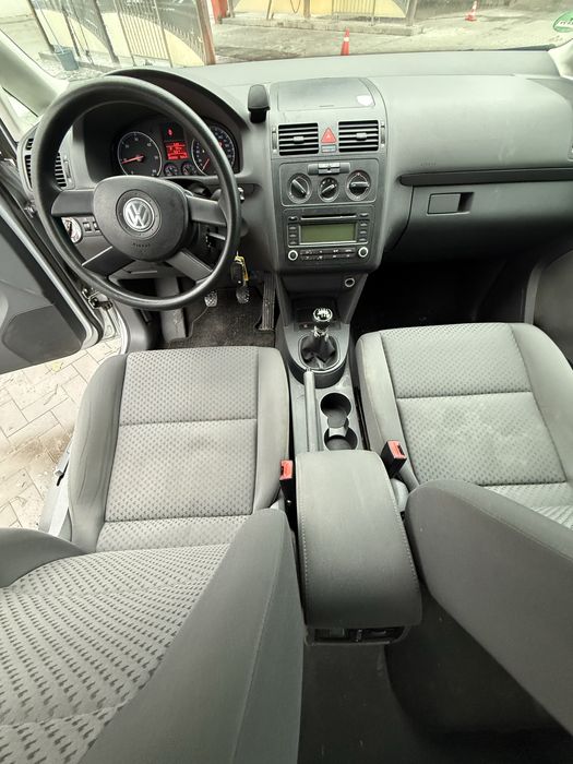 Volkswagen TOURAN дизель С германии Идеал