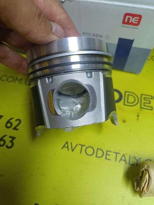 Поршень ремонтний ремонтні поршня 1.9 трафик +0.50 виваро трафик 80.5