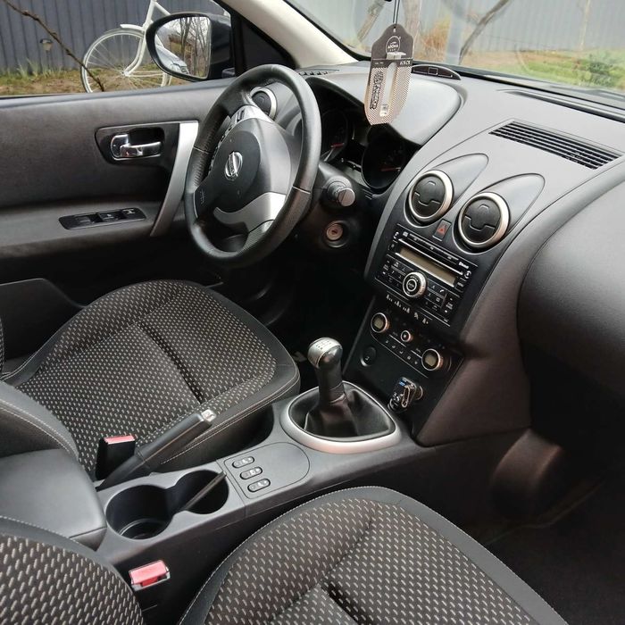 продається нісан кашкай чорний