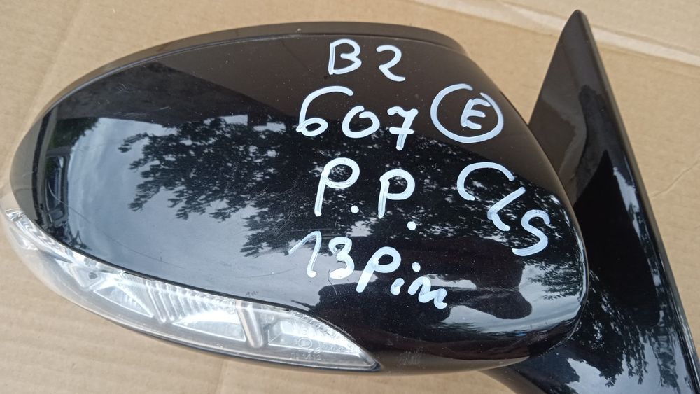 Mercedes Cls W219  Lusterko Prawe 13Pin C197