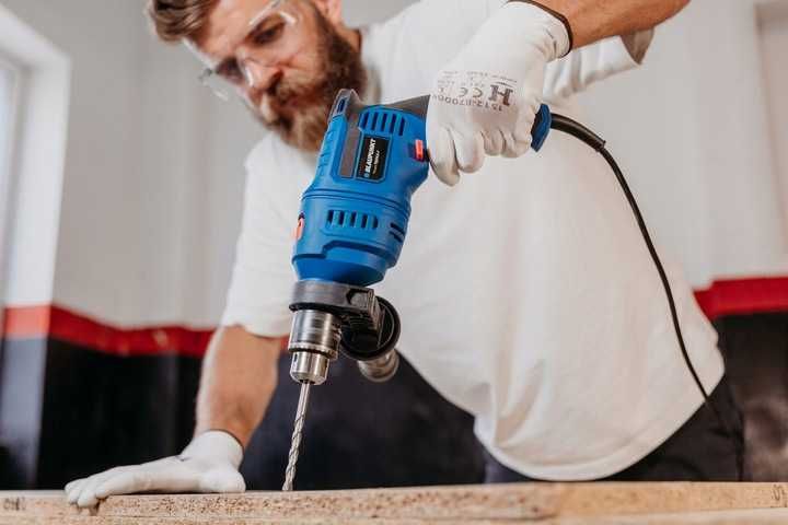 Wiertarka udarowa 900 W 4 Wiertła Walizka Blaupunkt ID8010