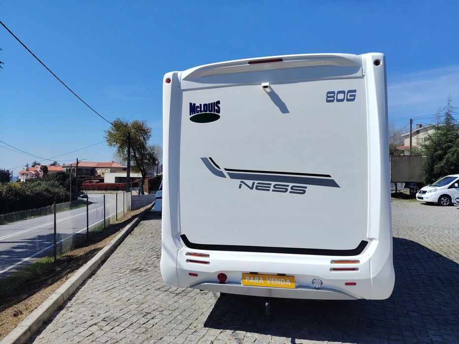 Autocaravana Mc Louis Ness 80 G (cama central)