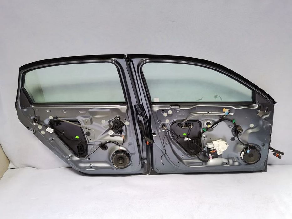 drzwi lewe  tył passat gt usa b7 lift b8 16-18 oryginał