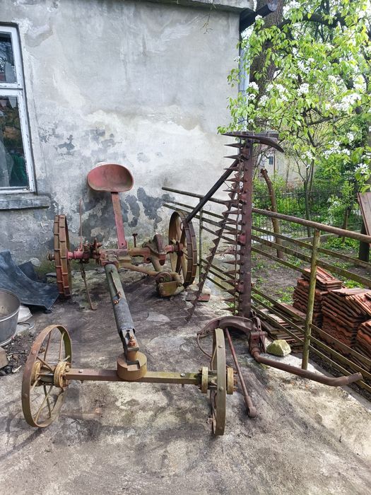 Косарка для коней
