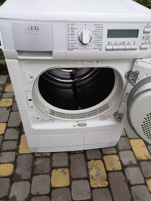 Продам сушильну машину Електро AEG люкс