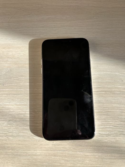 Айфон 10 б/у в гарному стані