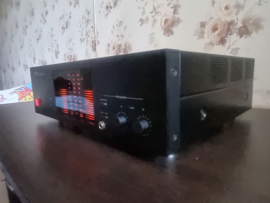 Оконечный усилитель Yamaha m50