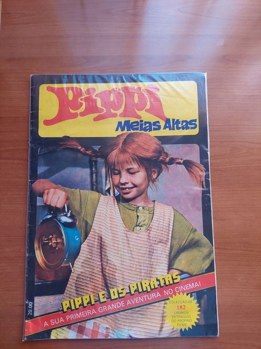 Caderneta cromos Pipi das meias altas completa.