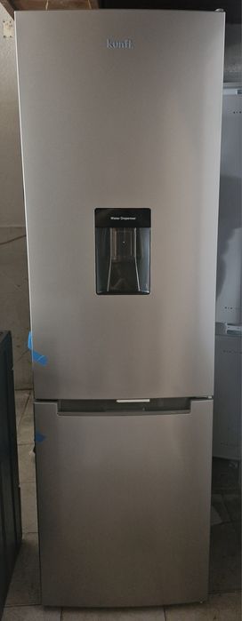 Frigorífico combinado com dispensador de agua kunft  cinza
