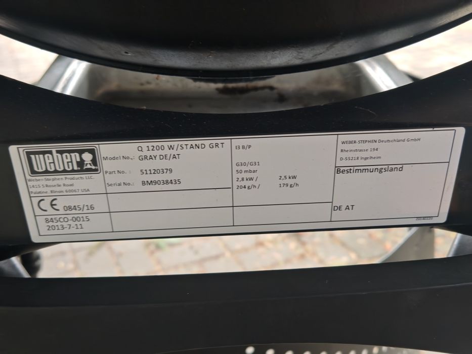 Grill Weber Q1200 gazowy w bardzo Ladny stan