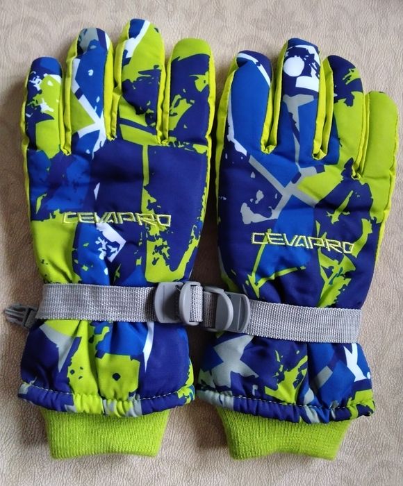 Rękawiczki Nike Puma Adidas Reebok 4F