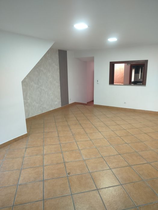 Casa moradia zona de Ramalde Porto