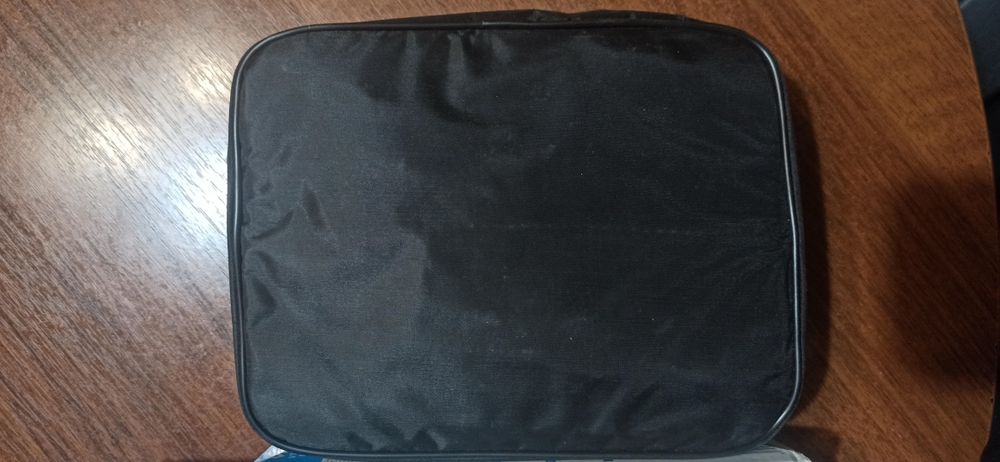 Вирівнювач  для волосся