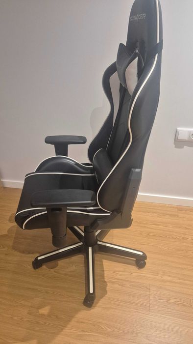 Cadeira Gaming DXRACER