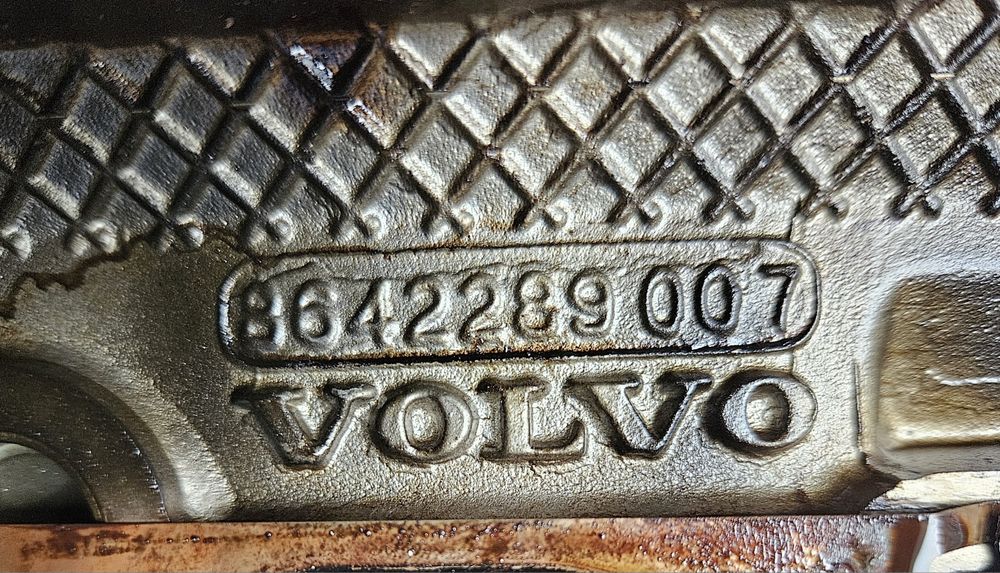 Ford 2.5 T Volvo kompletna głowica
