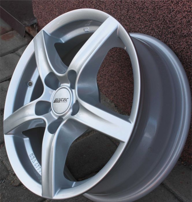 Nowe niemieckie alufelgi Alutec 15 5x112 Audi A3 VW Golf Seat Skoda Oc