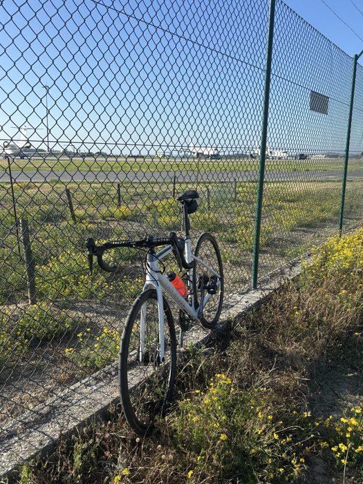 Van Rysel NCR AF 2026 — Tiagra 2x10 | Rodas Mavic Upgrade