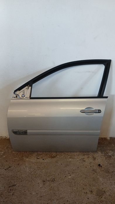 Porta frente esquerda renault megane 2 carrinha ano 2006