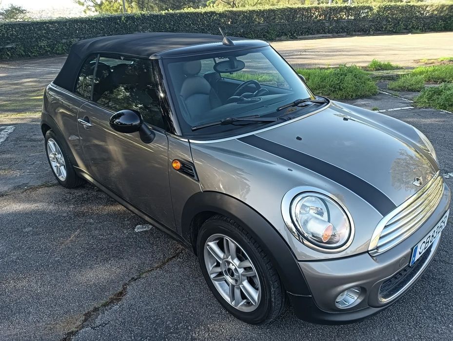 MINI Cabrio Cooper D