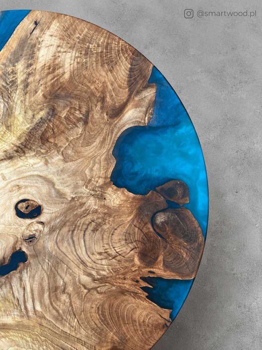 Stolik kawowy orzech włoski drewno niebieska żywica loft #135