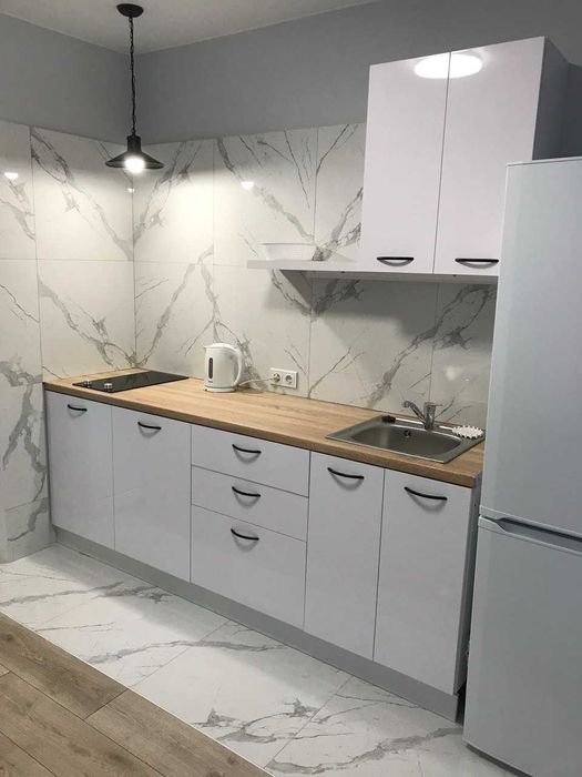 Здам квартиру. Асканія. Патріотика. Гмирі 20. 7 поверх. Генератор