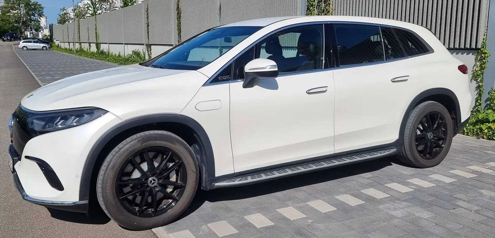 Розборка Mercedes-Benz EQS SUV Бампер