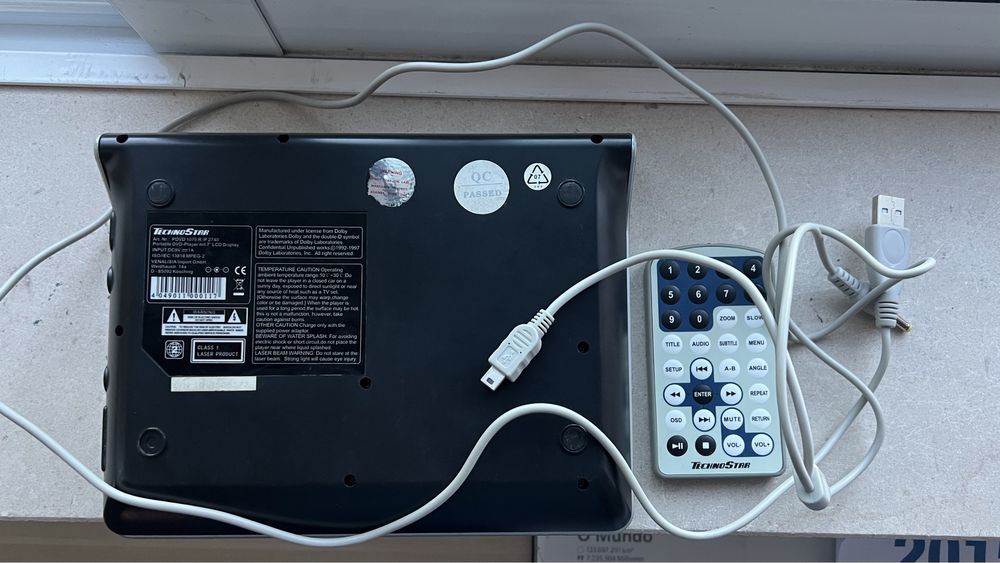 Leitor de DVD portátil TechnoStar para peças