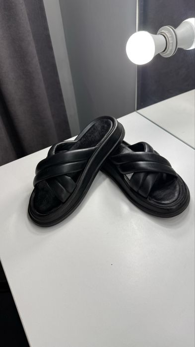 Сланці жіночі повсякденні