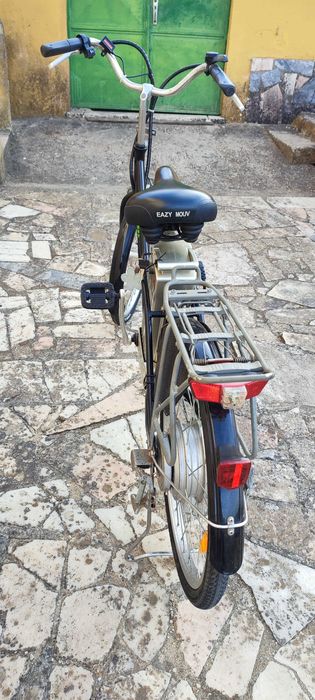 Bicicleta elétrica, de senhora, Eazy Mouv. Bateria e carregador novos.
