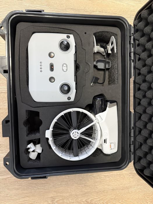 Drone   DJI  FlIP