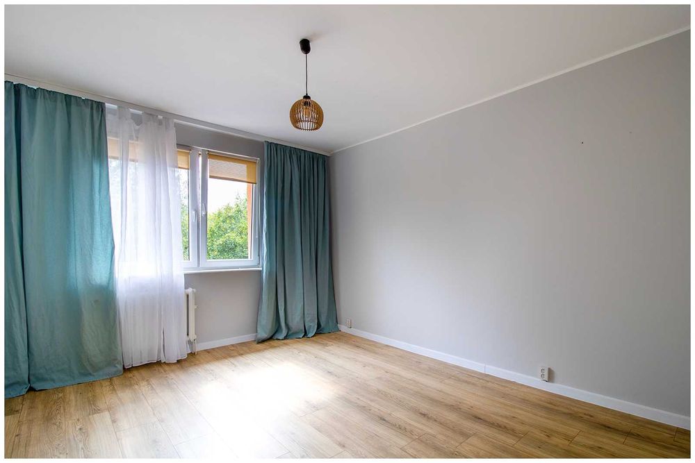 3 pokoje, 66m2, do Wprowadzenia, Balkon, Parking ze szlabanem , Os. Wojska Polskiego