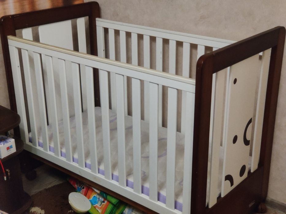 Дитяче ліжко з матрацом, бортики в дитяче ліжко