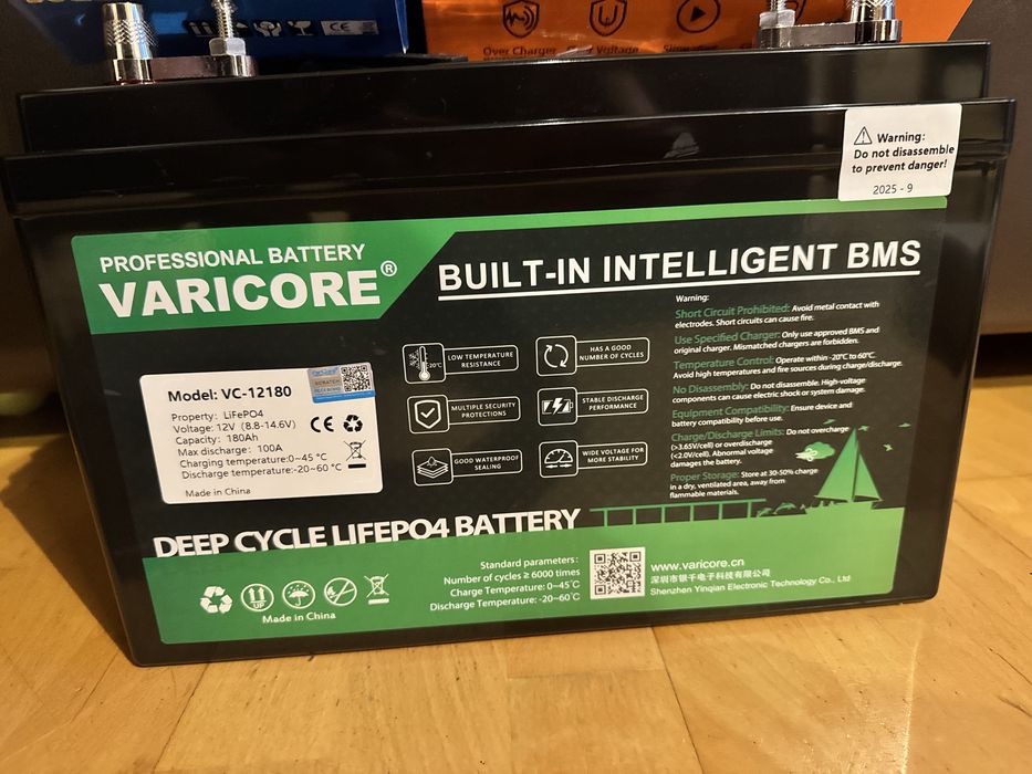 Комплект LiFePO4 12V 180Ah: акумулятор + інвертор + зарядка 10А