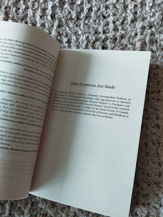 Livro How Emotions Are Made Lisa Feldman Barrett Novo