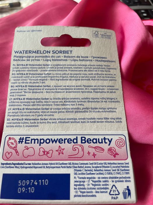 Nivea pomadka pielęgnacyjna  Disney