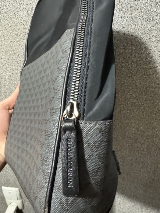 Сумка через плече, месенджер Emporio Armani