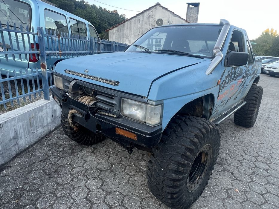 Nissan terrano 1