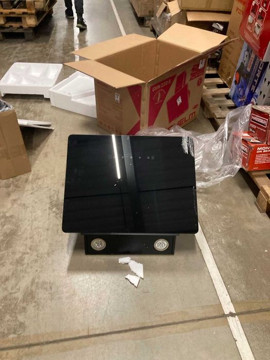 Витяжка GVN 220 B похила скло (GRUNHELM)